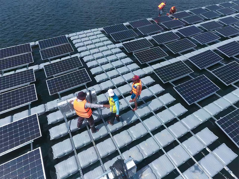 Первый проект плавучей опоры Solar First Group в Индонезии успешно завершен