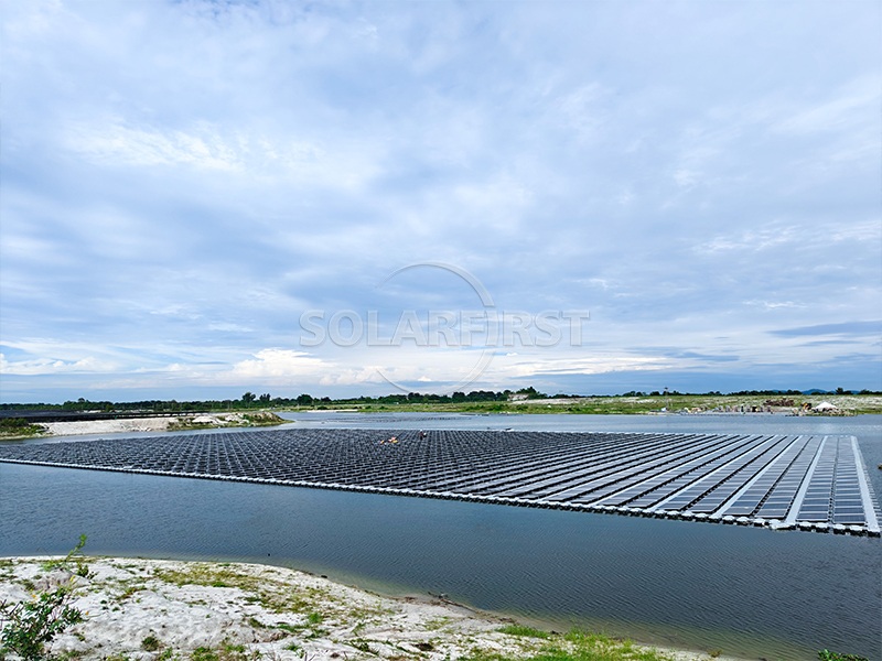 15.6MWp Floating Photovoltaic Power Station in Malaysia