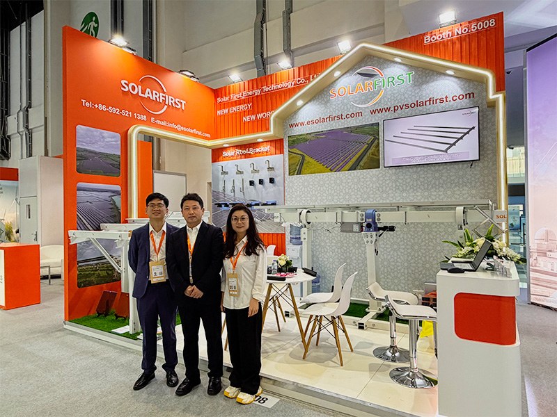 WFES 2026 | Усовершенствованные ветром и песком, освещающие будущее: солнечные фотоэлектрические решения демонстрируют свои возможности в Абу-Даби